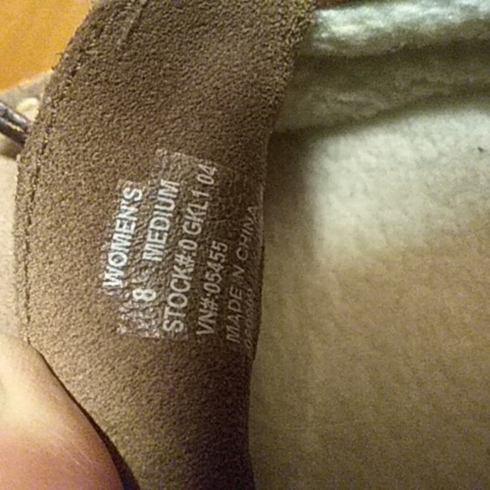 L.L.Bean house shoes. - Picture 5 of 5